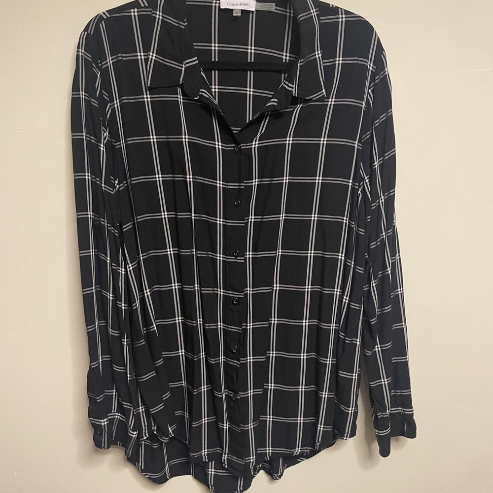 Calvin Klein Women's Black Checkered Button‎ Down Shirt size large